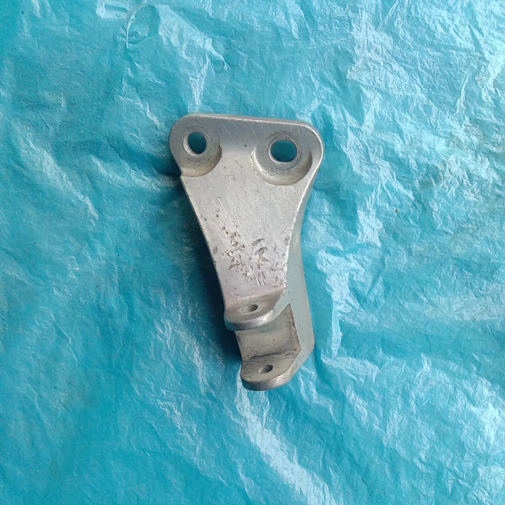 postep step kanan Yamaha NMAX original