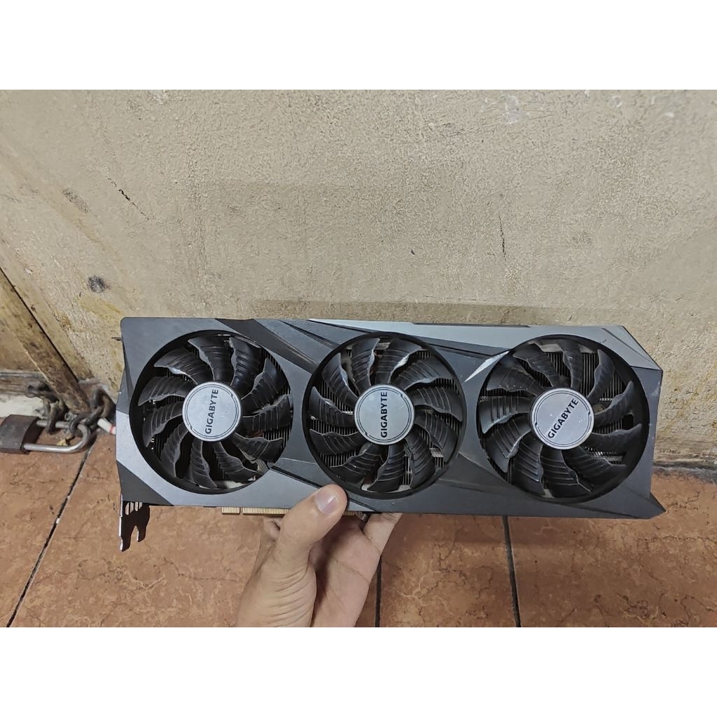 VGA RUSAK RX 6800XT 16GB