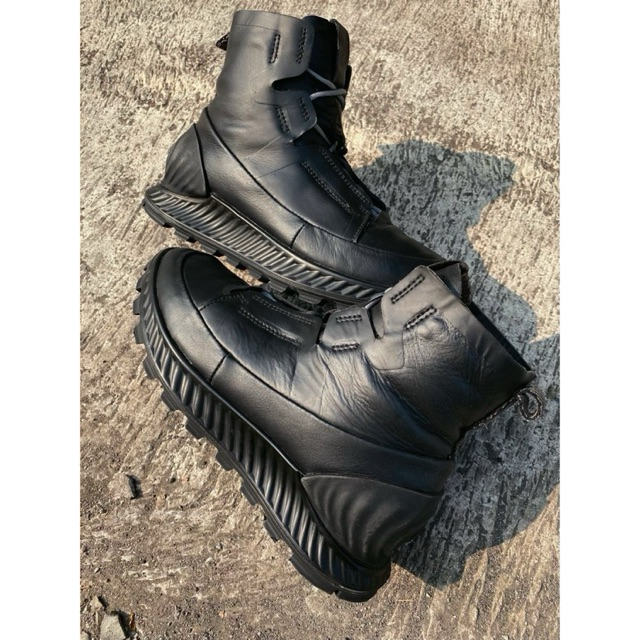 ECCO EXOSTRIKE HIGH TRIPLEBLACK LEATHER - SIZE 40 - SEPATU SNEAKERS HIKING OUTDOR TRAILRUN - SEPATU 