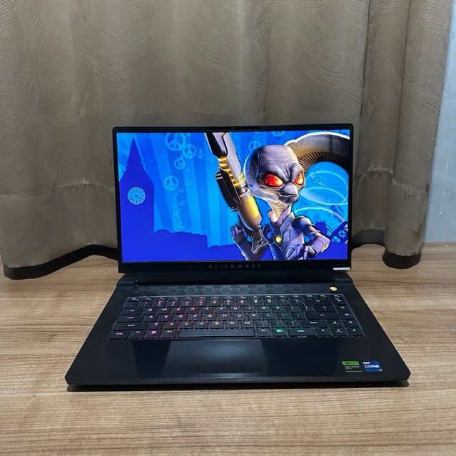 Laptop Gaming Alienware M15 R7 i7-12700H RTX 3070 Ti 8GB 16GB/512GB Layar 360Hz