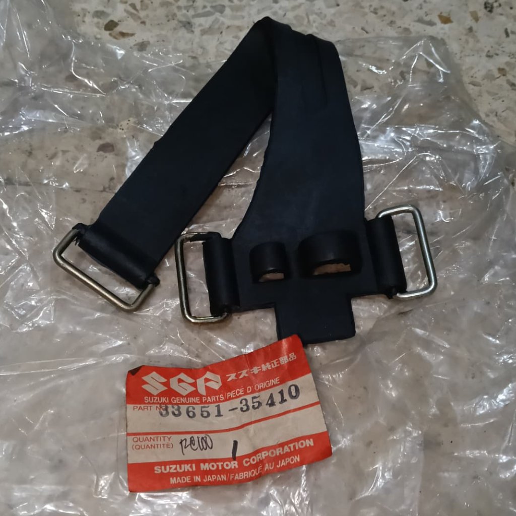 Karet aki RC 100 Karet tutup aki RC 100 Band Battery RC 100 33651-35410