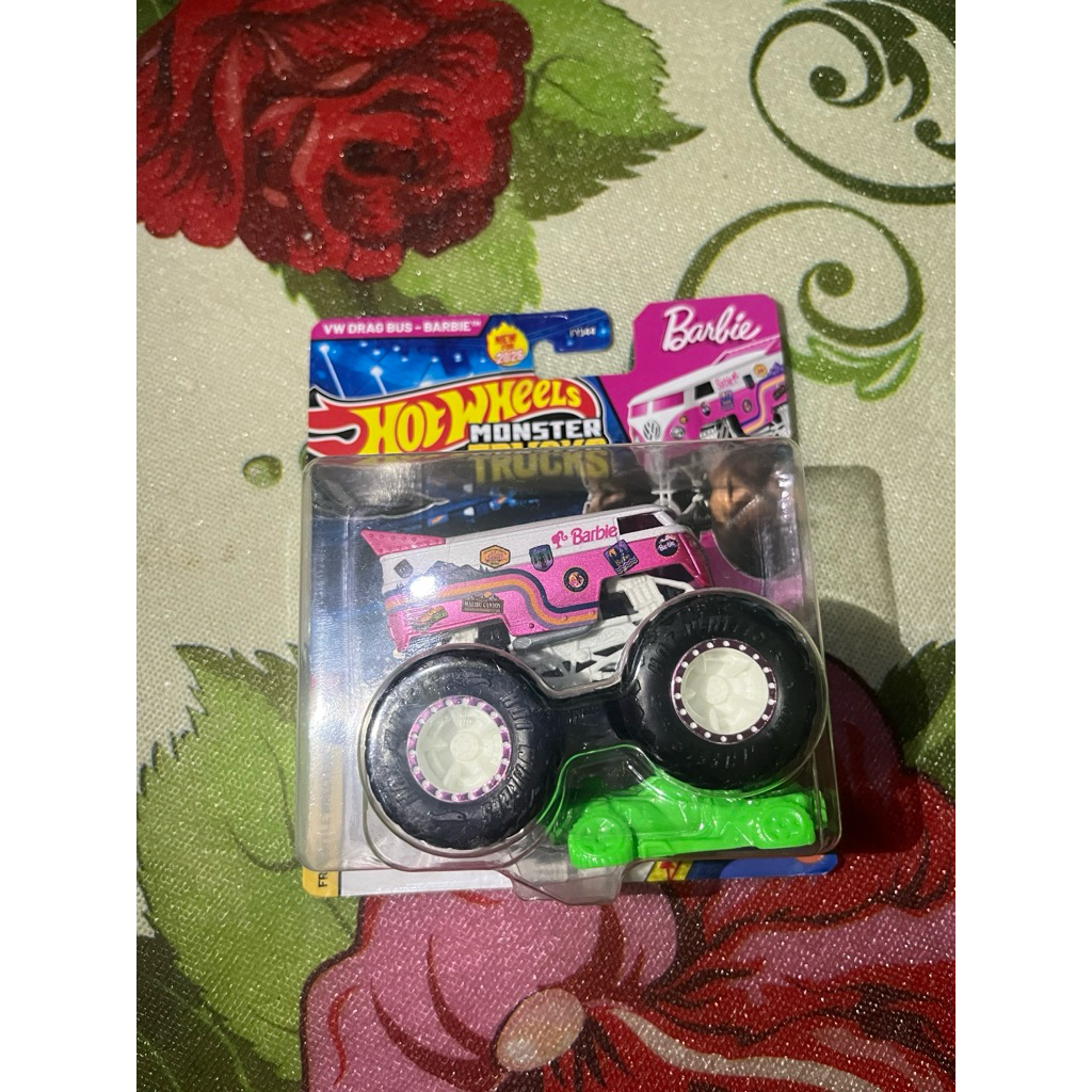 VW Drag Bus Barbie