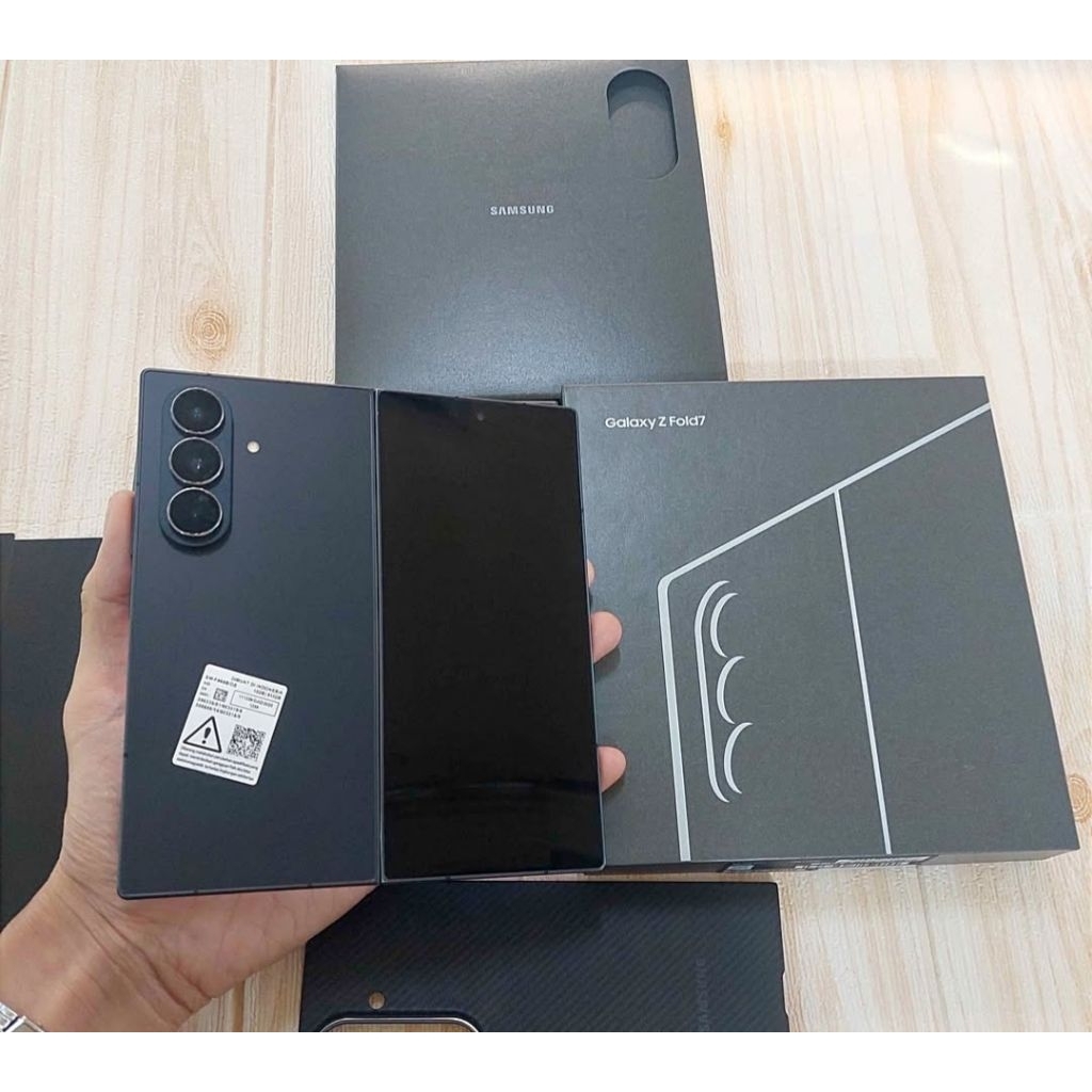 SAMSUNG Galaxy Z Fold 7 Second 16GB 1TB