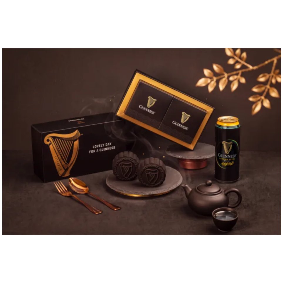 Mooncake Singapore - Guinness Infused Snow Skin Mooncake (KHUSUS BATAM)