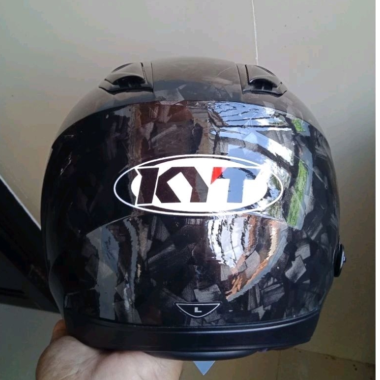 HELM KYT KYOTO REPAINT CARBON FORGED