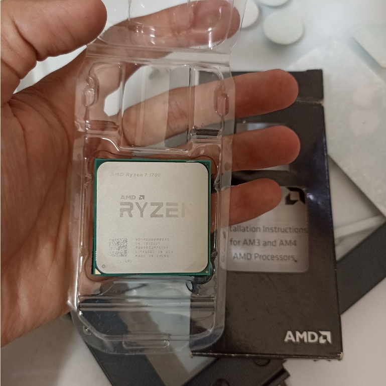 Processor AMD Ryzen 7 1700 BEKAS