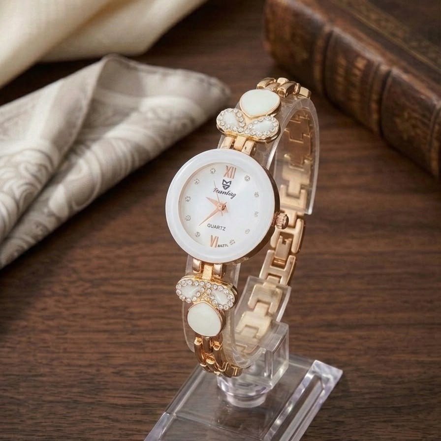 Jam Tangan Wanita Kuarsa Mickey Analog Tali Rantai Emas Putih Mewah