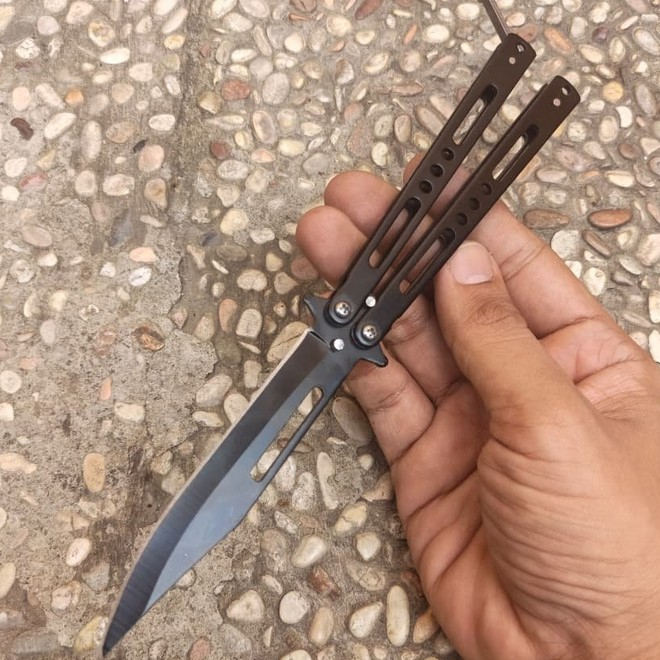 Pisau Saku Lipat Survival Balisong Outdoor