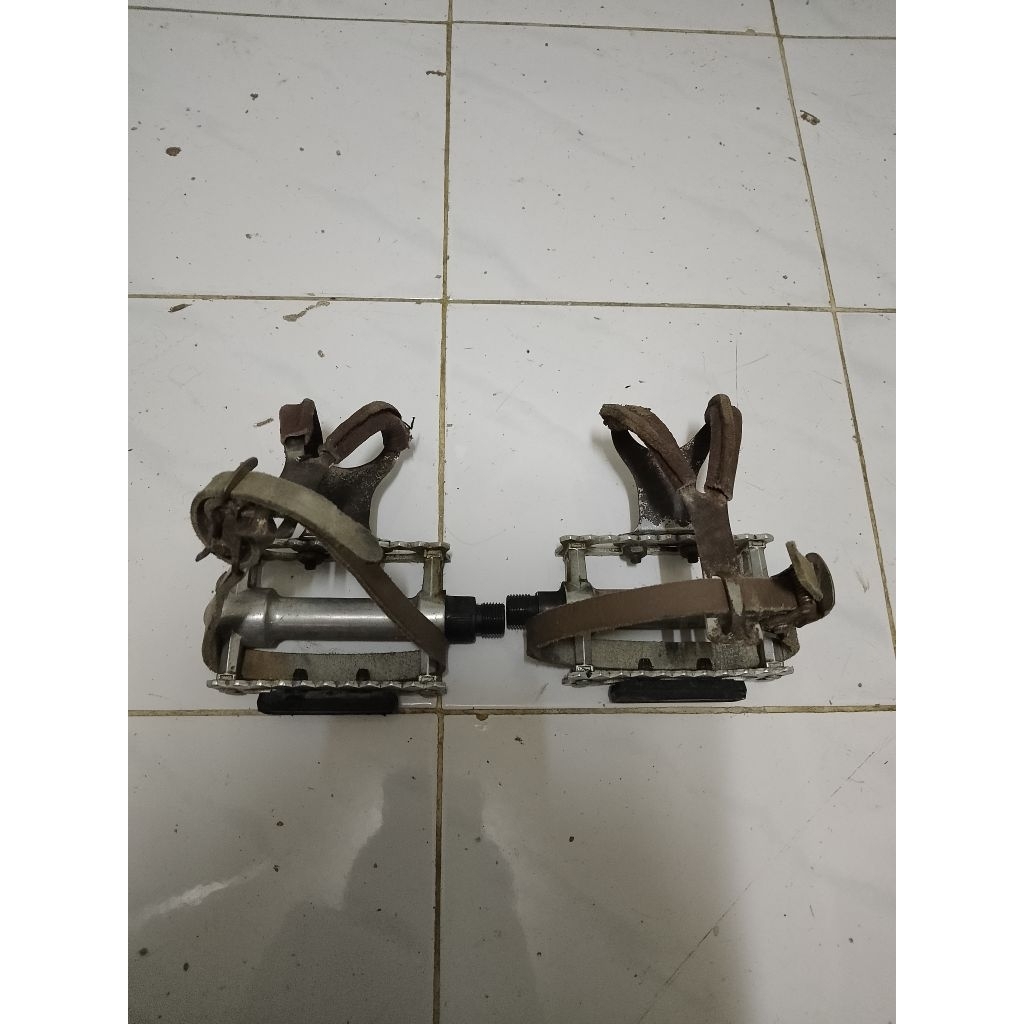 Pedal Set VP Include Toeclip VP with Strap