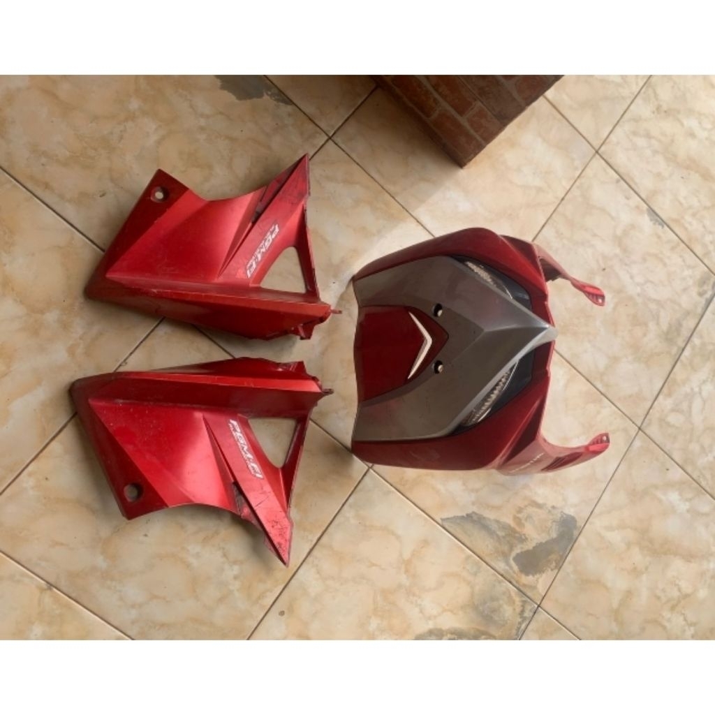 tameng dasi depan honda revo at revo matic original lepasan