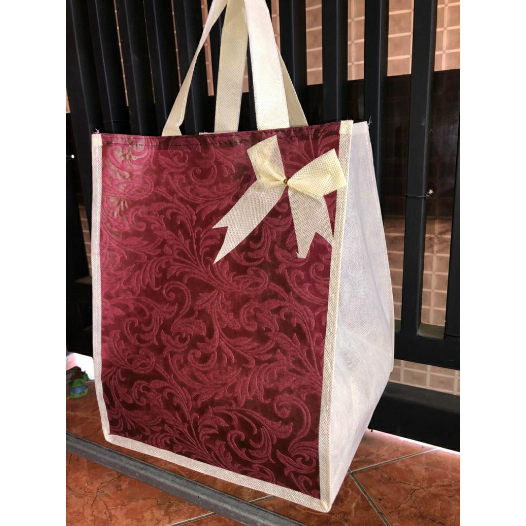 ECER (1 lsn) Tas Hajatan Box Embos Pita 22x22/ goodie bag/Kotak Nasi/Tas Hantaran