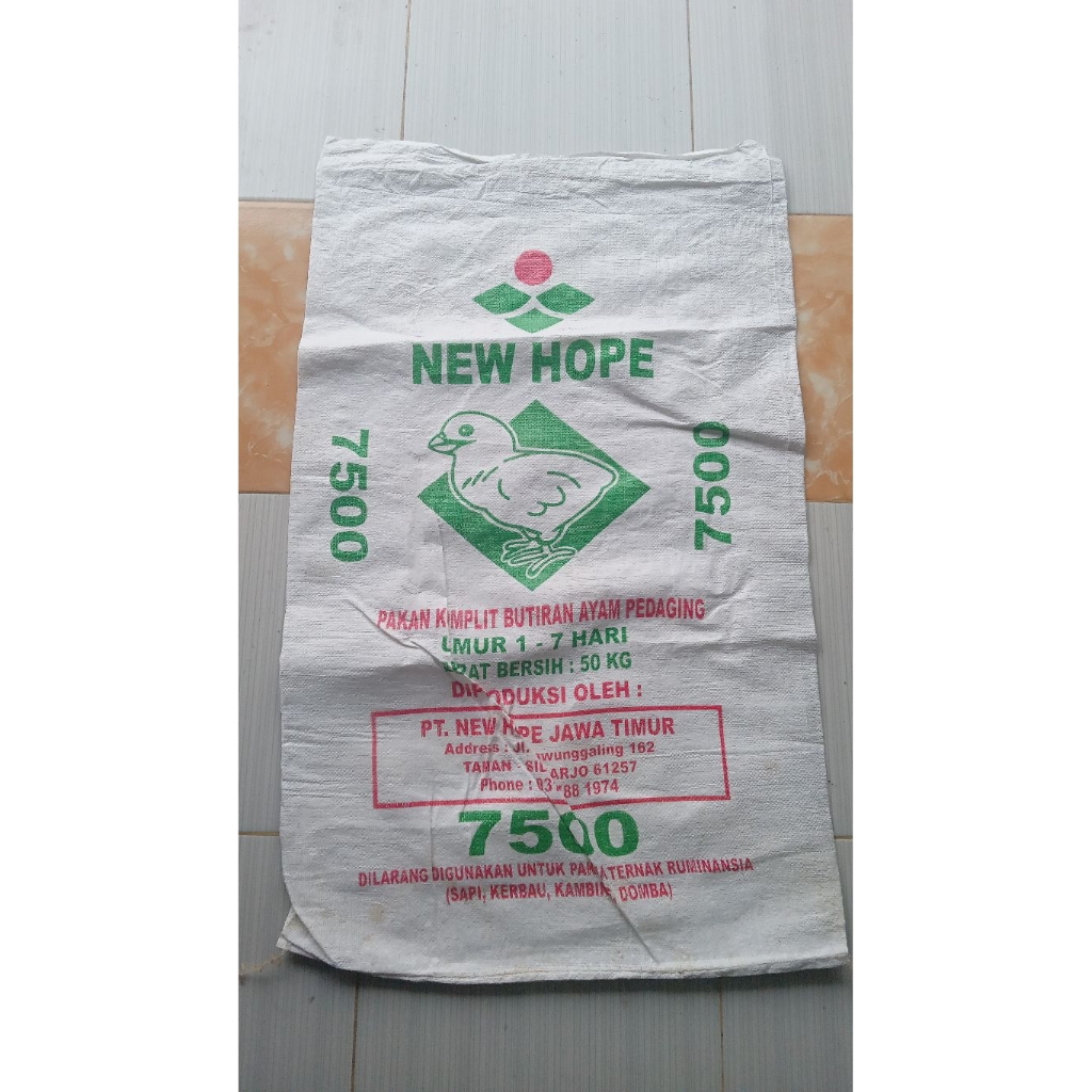 karung bekas pakan ayam layak pakai 50kg