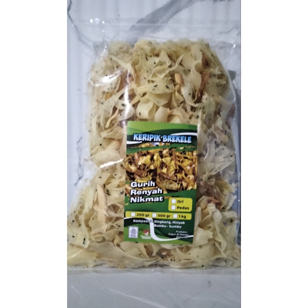 

Aneka kripik 500 gram Snack cemilan ringan