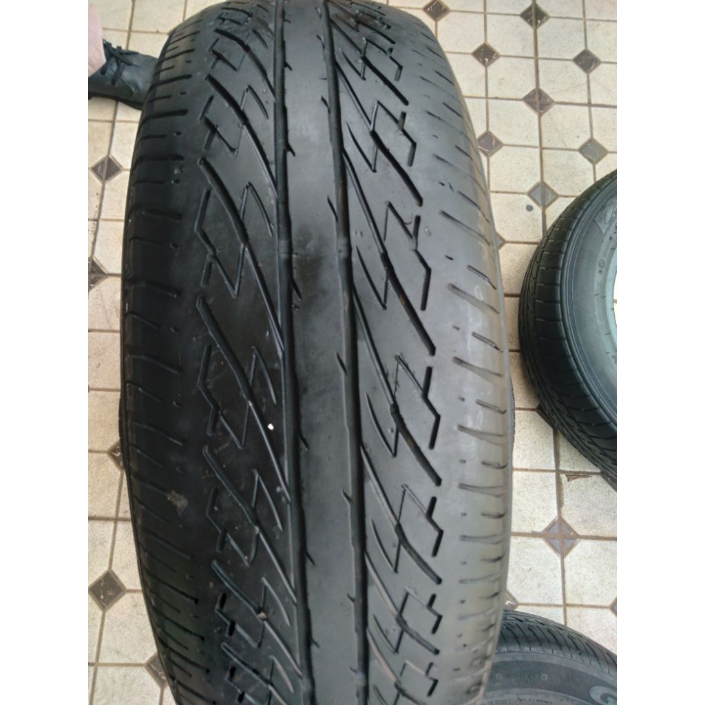 ban mobil ring 15 185/65 r15 all merk-ban 185/65 r15 copotan