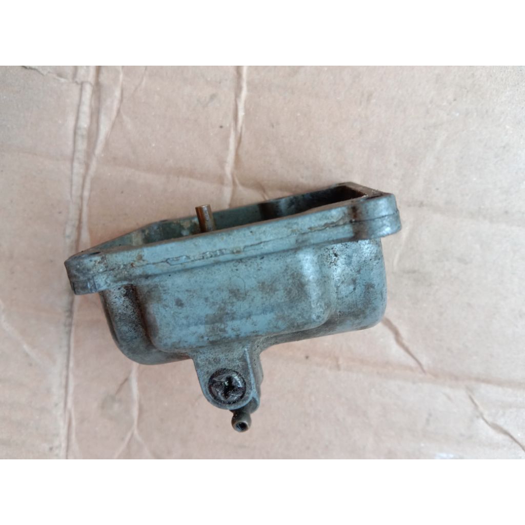 mangkuk karburator Yamaha l2 super