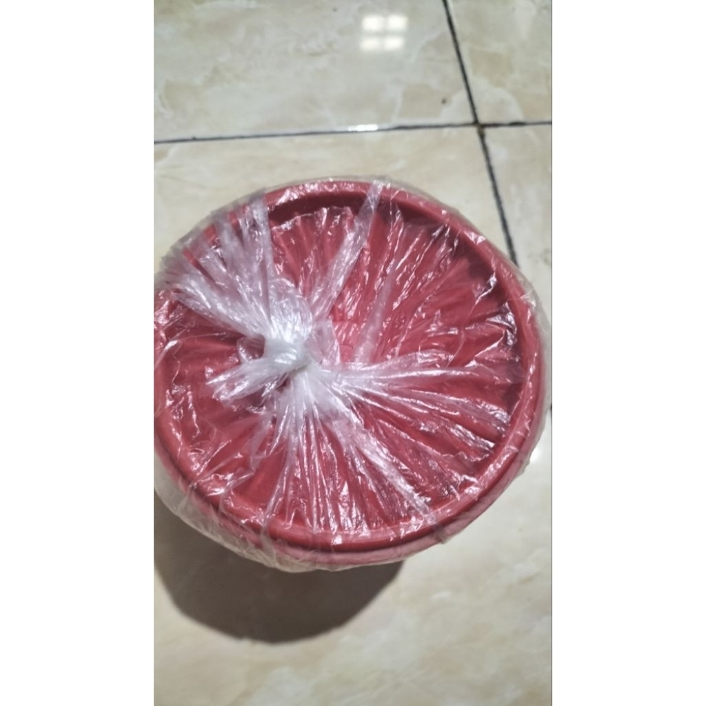 Toples small deco merah  tupperware 1,2 liter