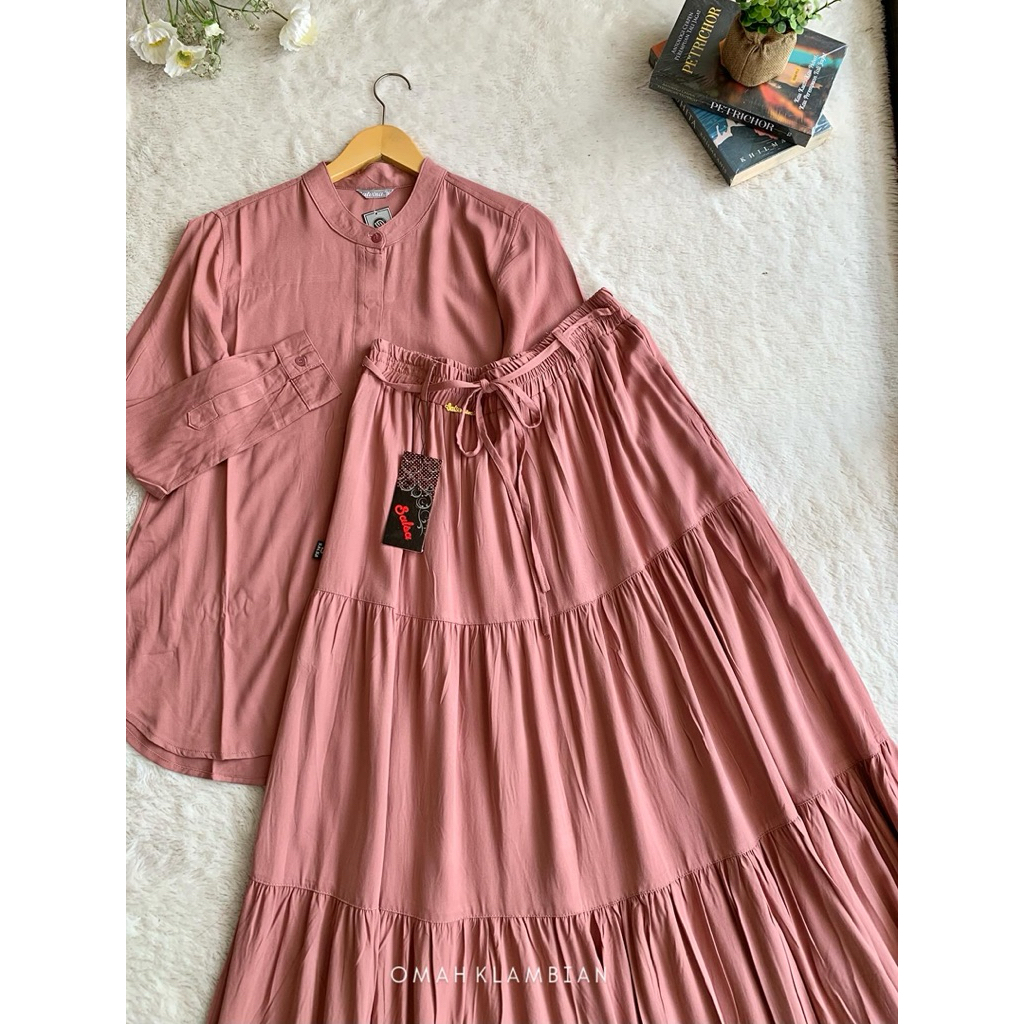 SET ATASAN ROK RAYON UNIQLO SALVINA YS.