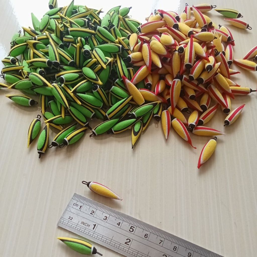 Pelampung pancing spon busa panjang 3 cm