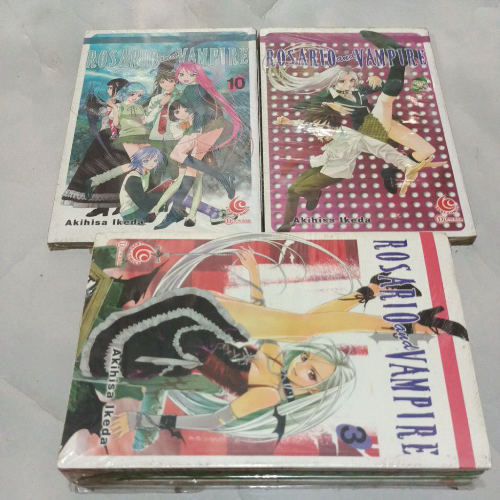 komik rosario vampire