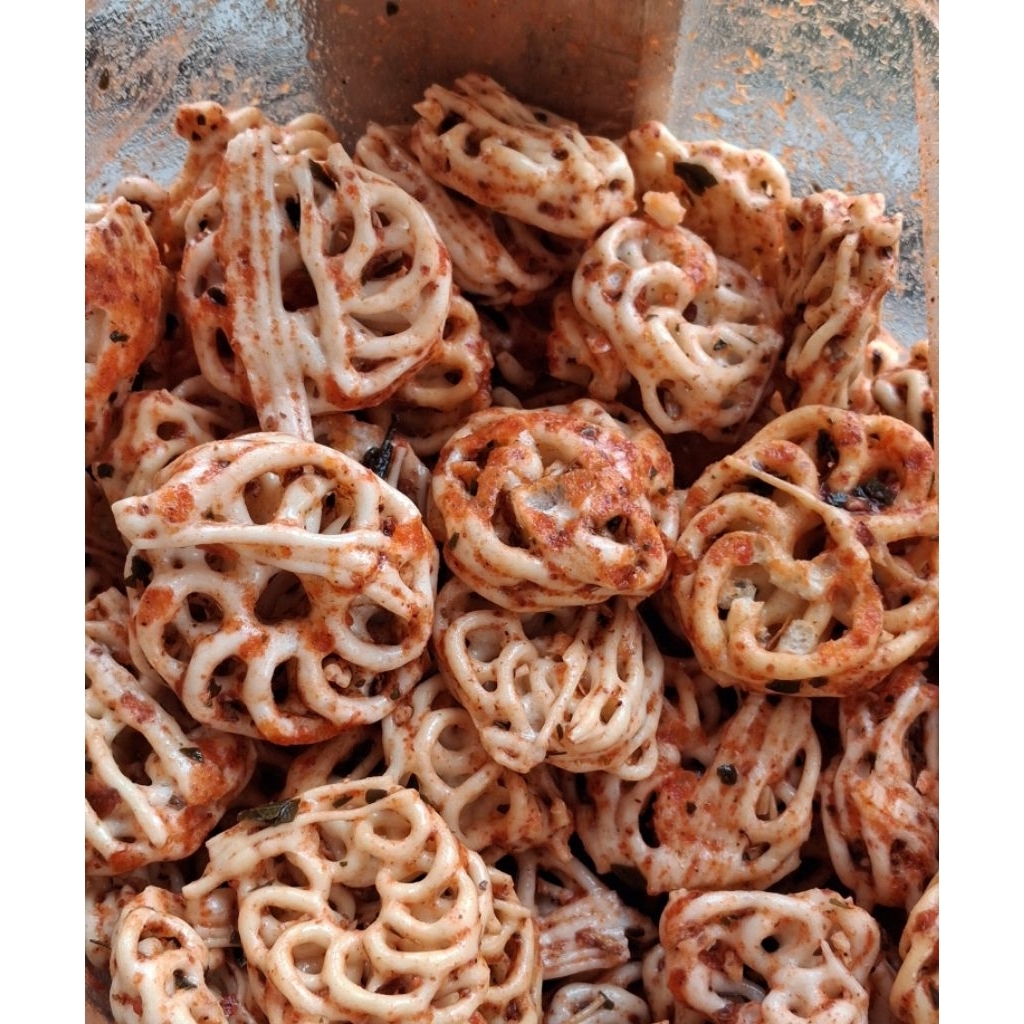 

Seblak kerupuk mawar/kerupuk rafael/ kerupuk pedo Pedas dain jeruk