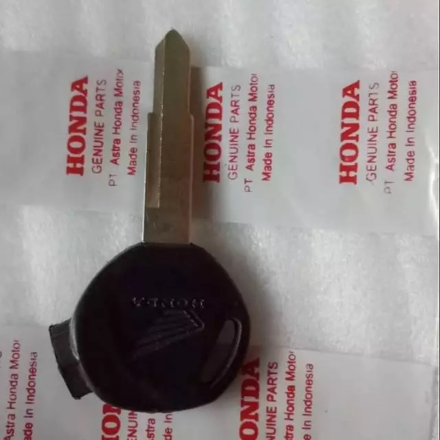 Terima Duplikat Kunci Motor Honda Vario Karbu / Vario 110, Kirim Foto – Kunci Siap...