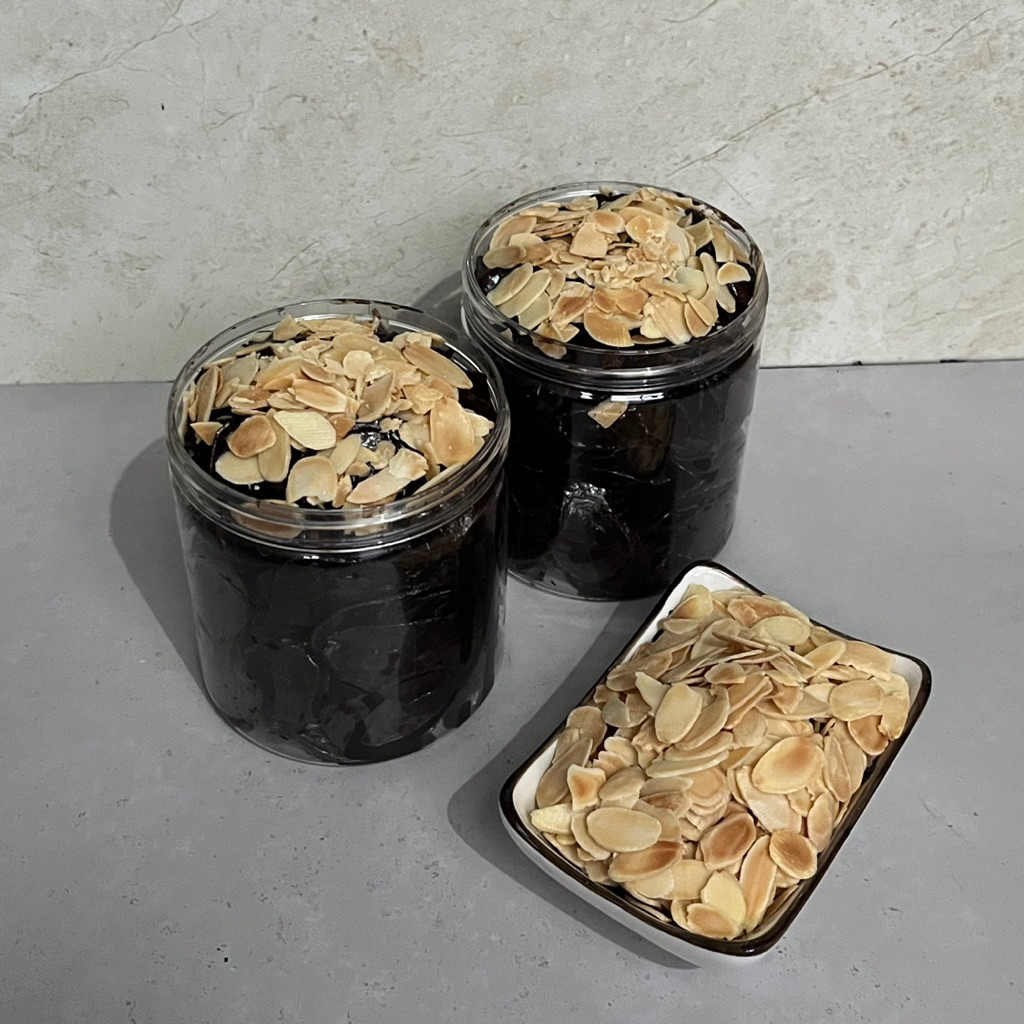 

Keripik Pisang Coklat Lumer varian Jar 250gr Rasa Coklat Almond