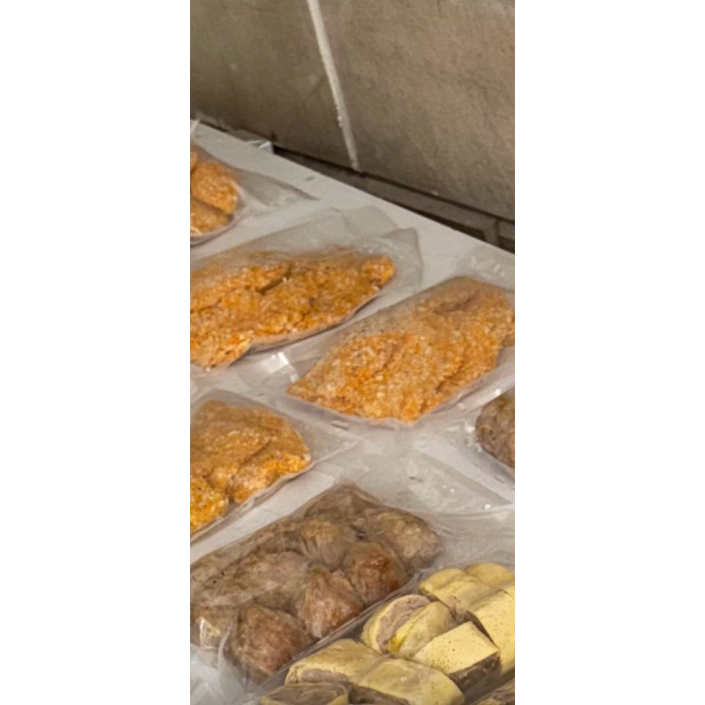 

PROMO CHICKEN KATSU PREMIUM HOME MADE isi 500gr ( produk unggulan resto )