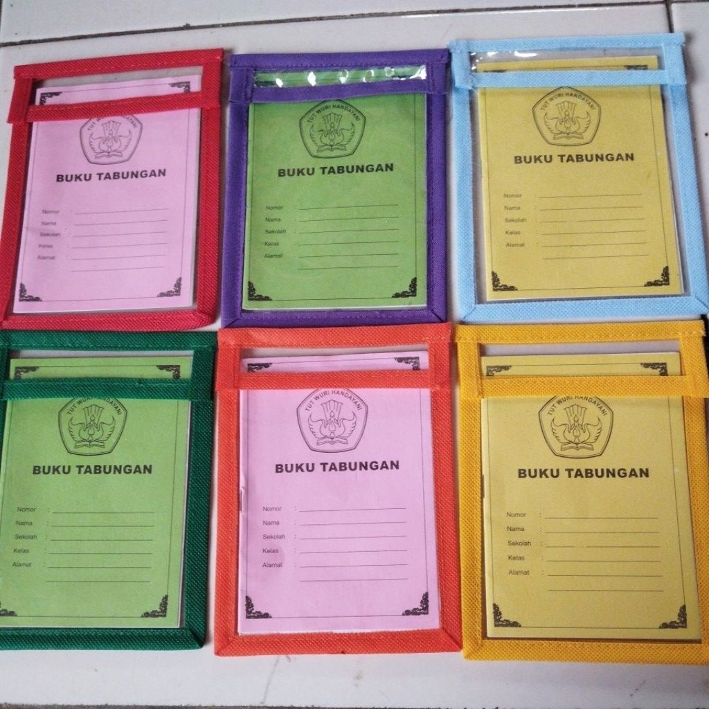 

Tempat tabungan + Buku Tabungan