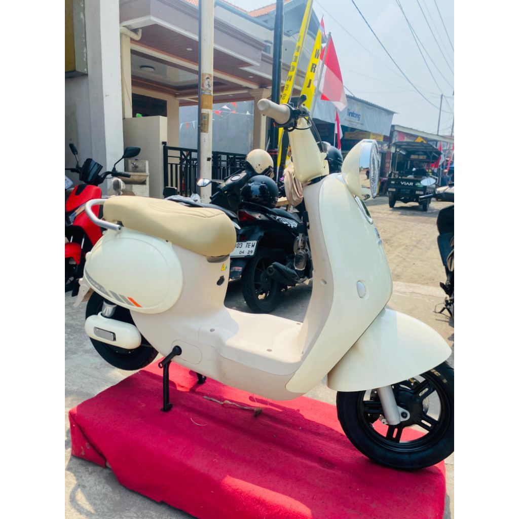 NEWW PACIFIC SPLENDID 5.0