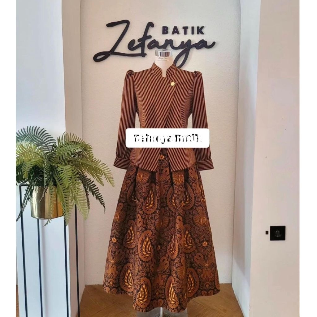 Stelan Atasan Rok Batik Blus  katun wanita | Tunik batik kerja wanita