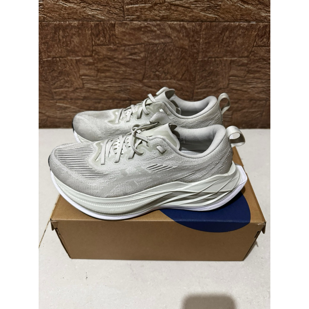 Asics Superblast 2 White