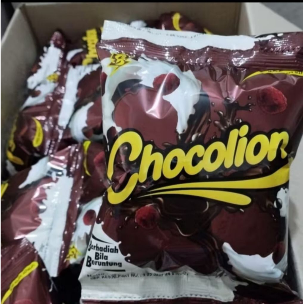 

chiki chocolion ciki berhadiah bila beruntung 1 renceng=1bal =10 pcs