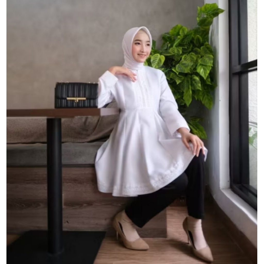 nana.colection_Baju muslimah Tunik Bahan katun Toyobo kombinasi renda tangan dan bawah muter