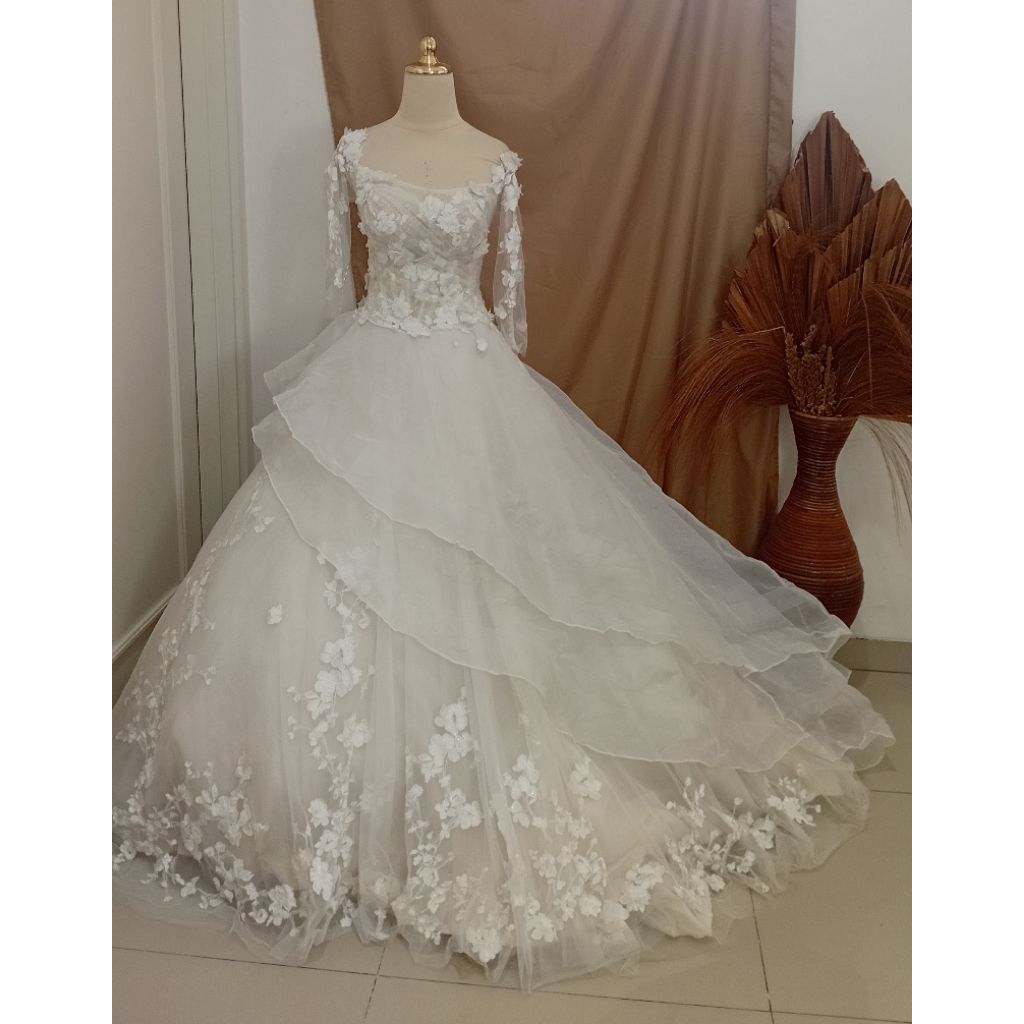 sewa gaun pengantin-sewa wedding dress-sewa baju pengantin