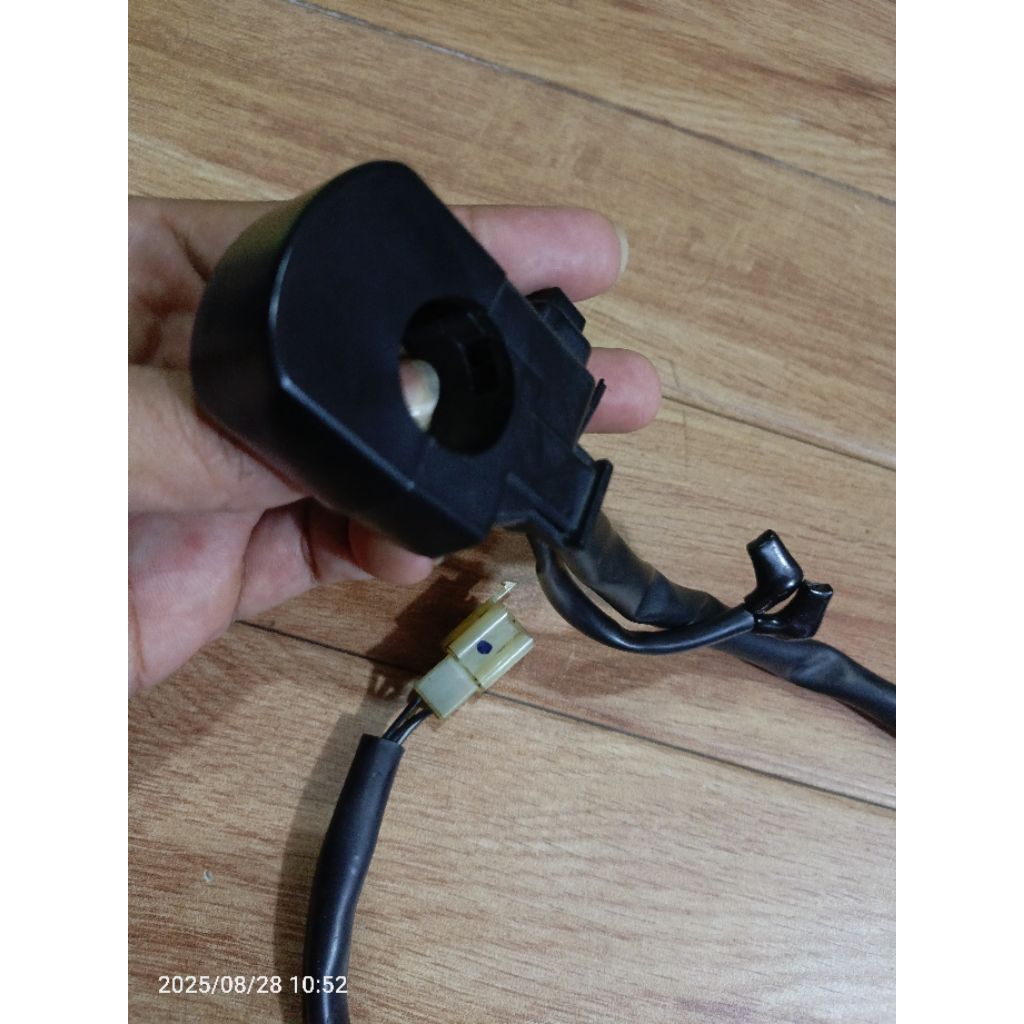 Tombol stater Holder Stater CBR 150fi CBU Thailand 2010-2013