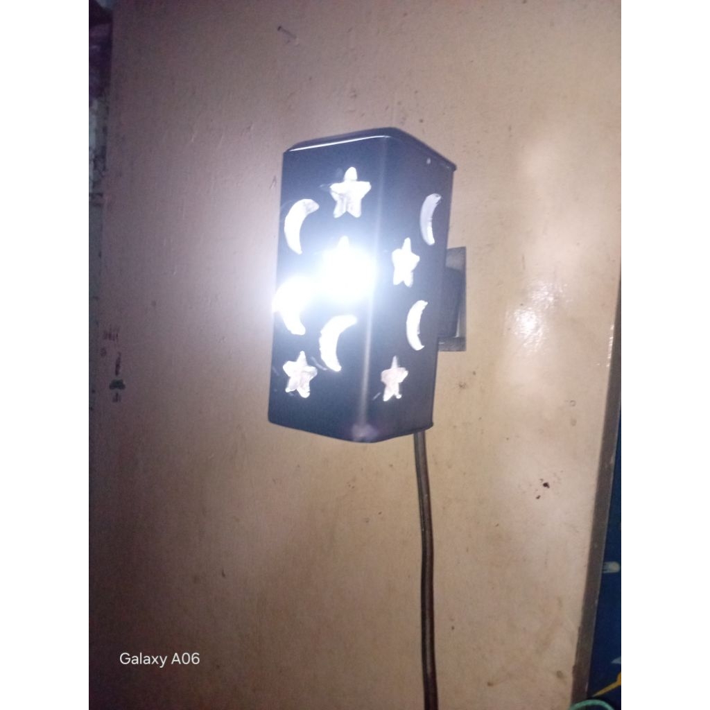 LAMPU DINDING MINIMALIS /HIAS OUTDOOR INDOR