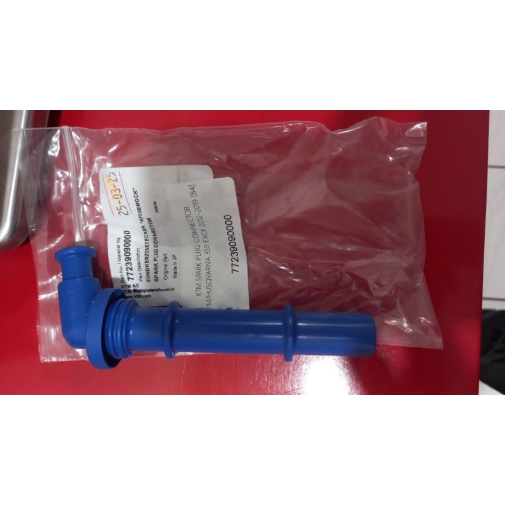 cop busi/spark plug connector ktm husqvarna 350cc 2012-2019 original ktm powerparts 77239090000