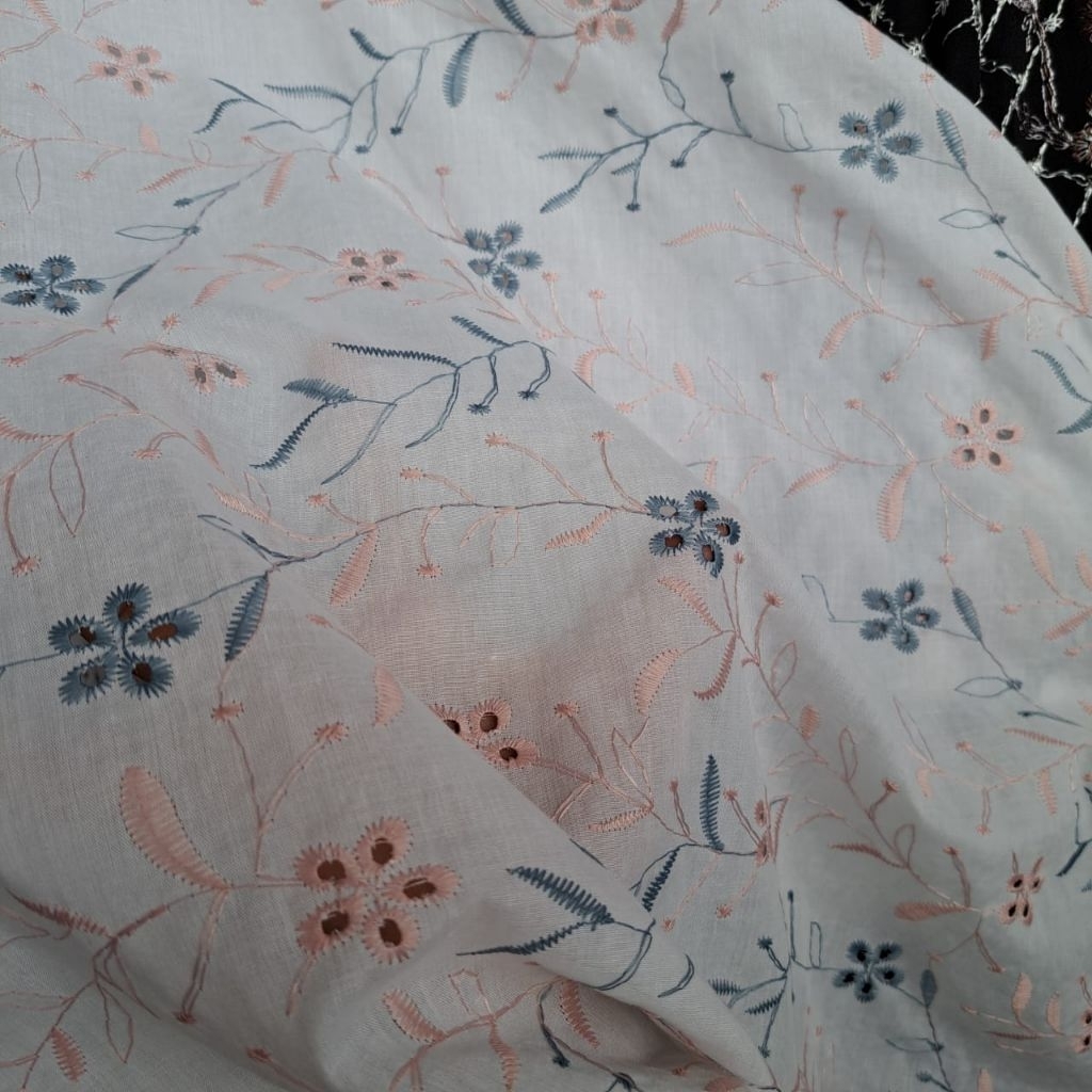 kain katun bordir | kain katun bordir premium | kain katun bordir bolong | kain katun bordir  BC har