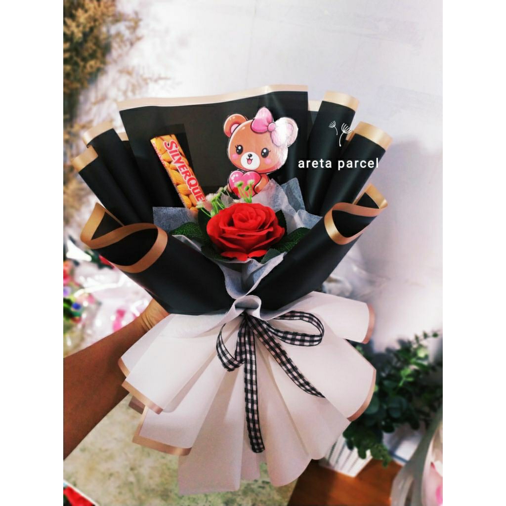 

PROMOO buket coklat silverqueen dari nett 25 gr tukar ke 55 g