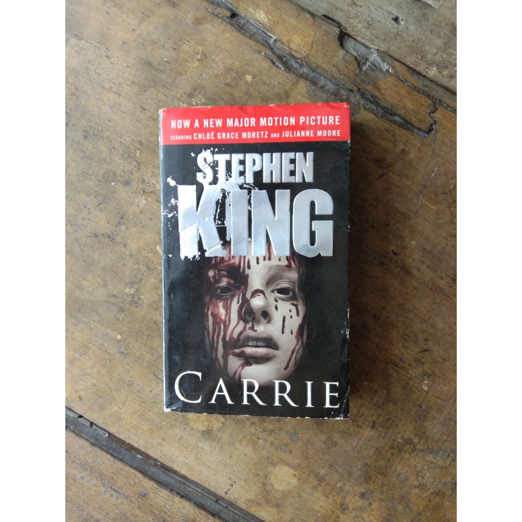 Novel Import Carrie - Stephen King