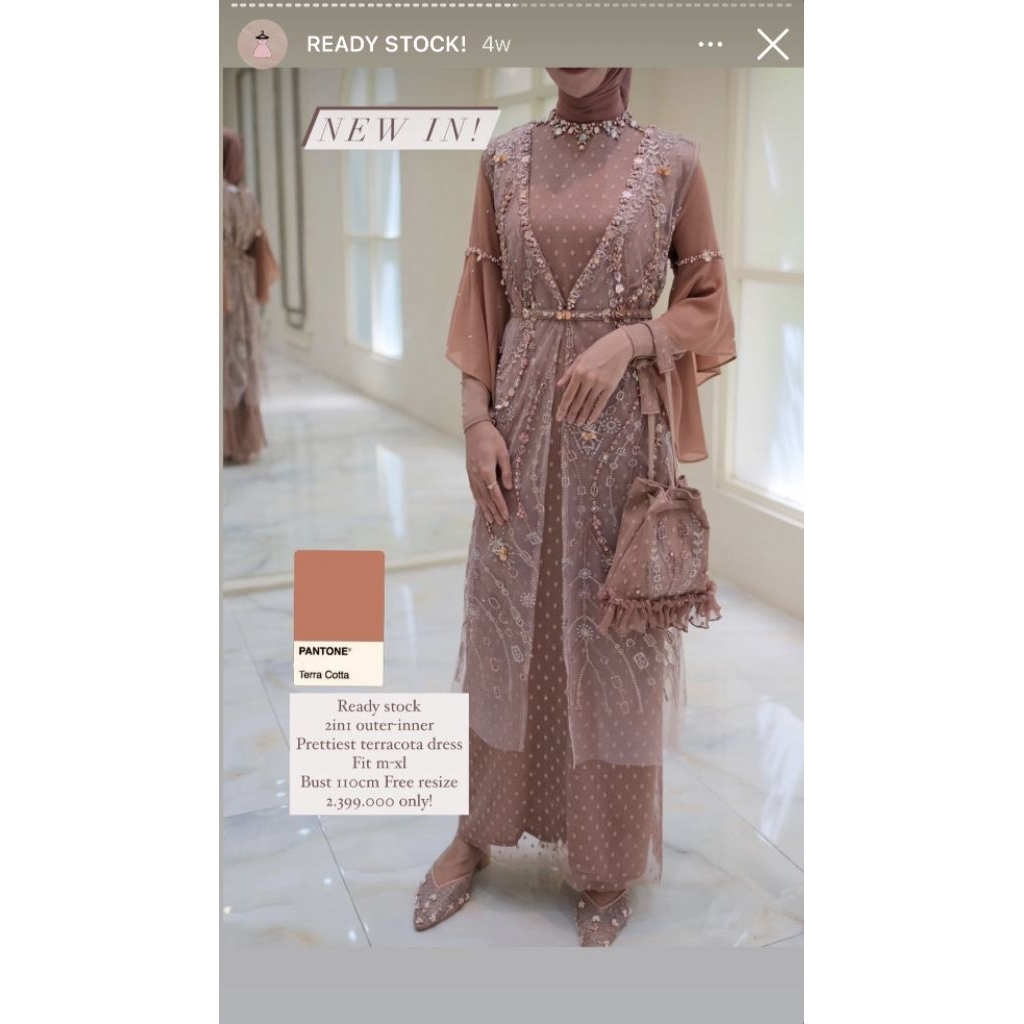 Preloved Dress by Ivory Studio RTW Fit M to XL [Full Set]