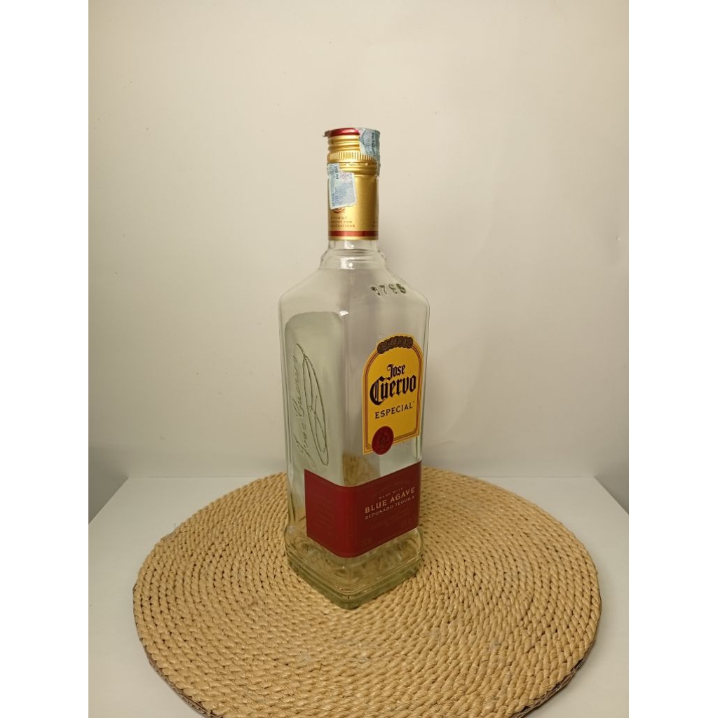 BotolOnly Pajangan Hiasan Dekorasi Jose Cuervo