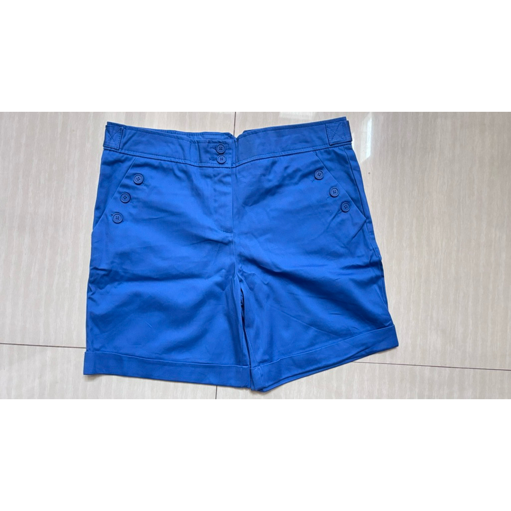 Celana Pendek Biru Wanita Streetwear Casual