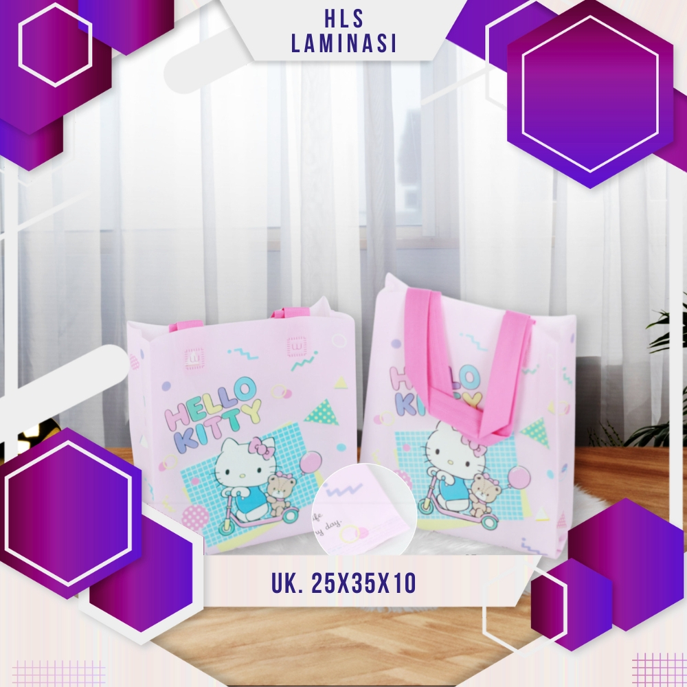 

HLS MOTIF 65GSM Tas Spunbond Handle Lipat Samping Ukuran 25x35x8 Bingkisan Parcel Murah Tebal