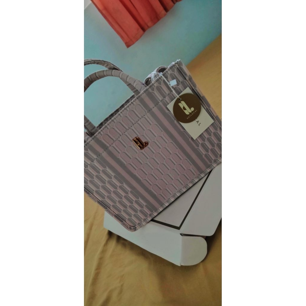 PRELOVED HEYLOCAL BAG