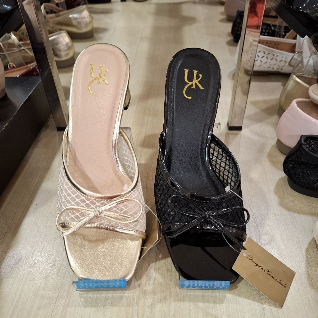 Sandal Pesta Wanita Yongki Komaladi ORI