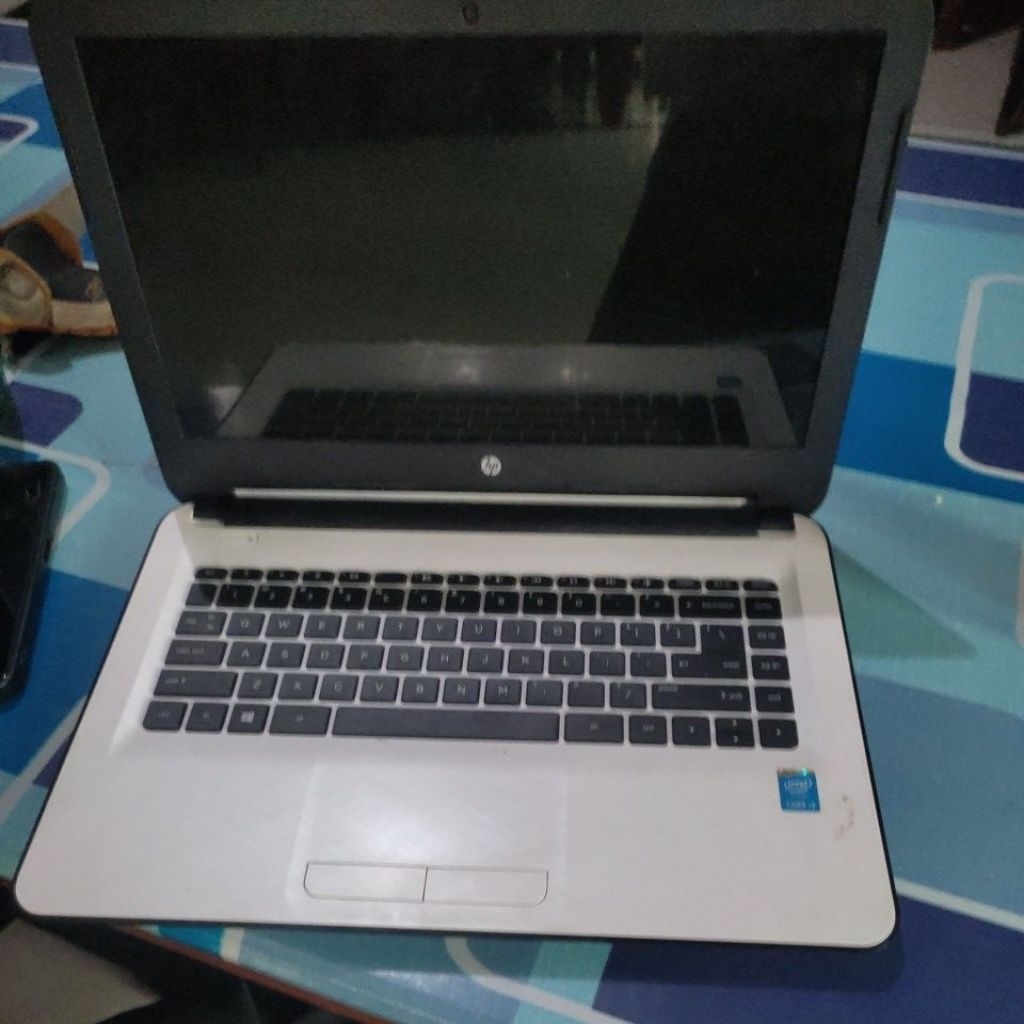 (NEGO) Laptop HP 14-AC152TU (2016) Bekas - RAM 4GB (DDR3) Dual Channel | 500GB HDD | Intel® Core™ i3