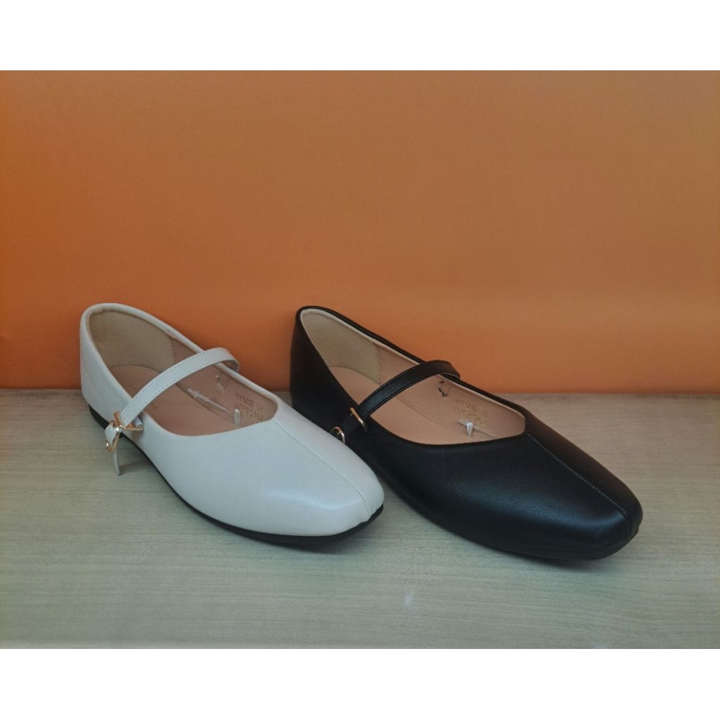 Sepatu wanita LAWRENSIA