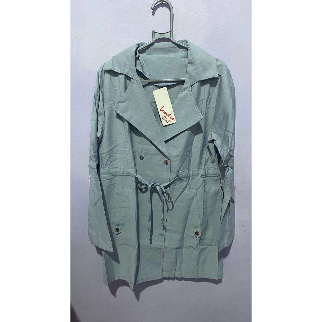 Blazer Atau outer parka Merek London Girl