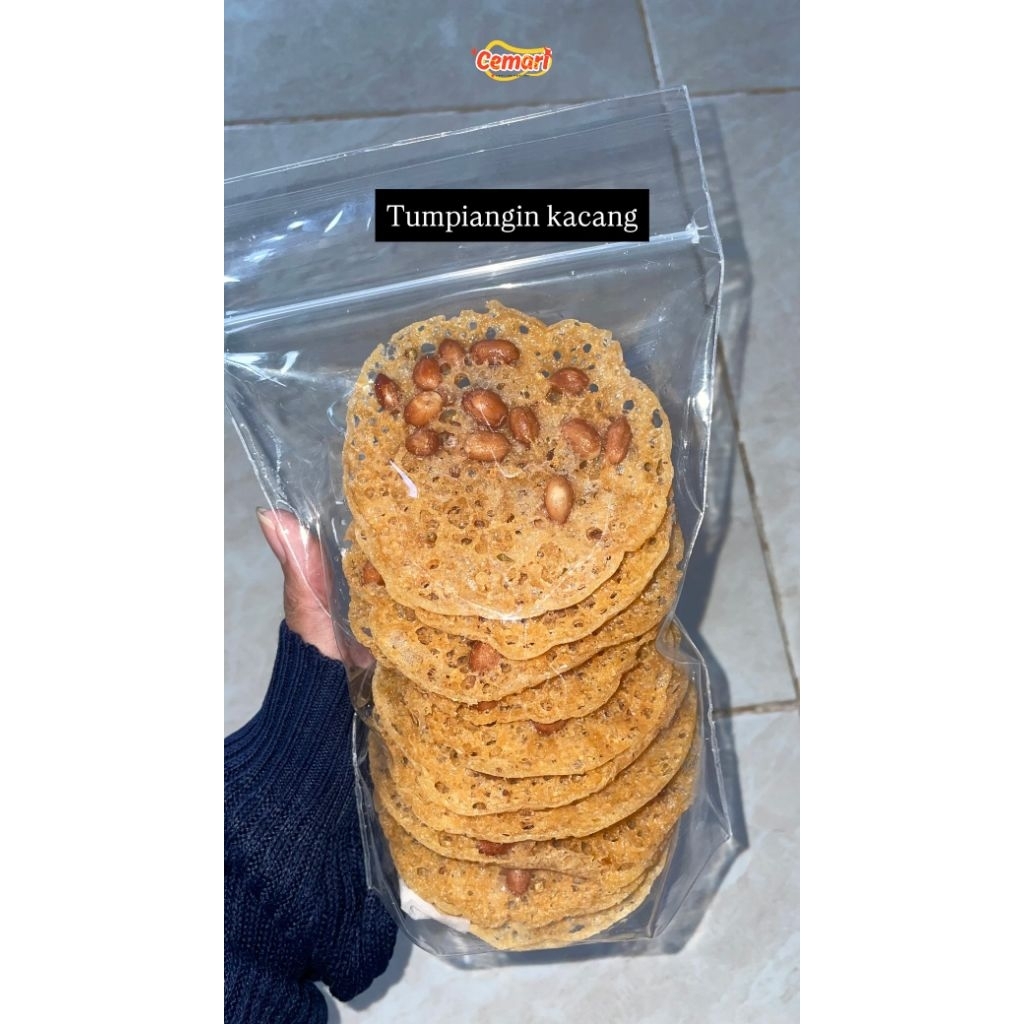 

TUMPIANGIN KACANG PEYEK BULAT